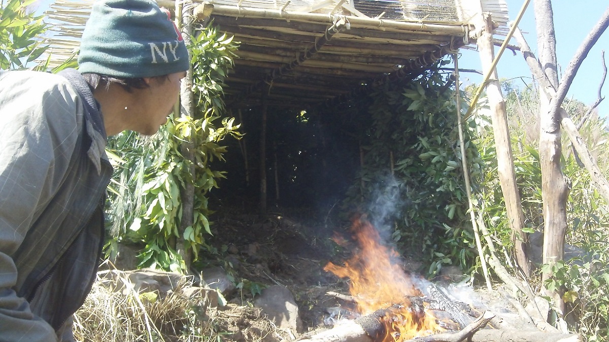 A fire place where they smoked millet.