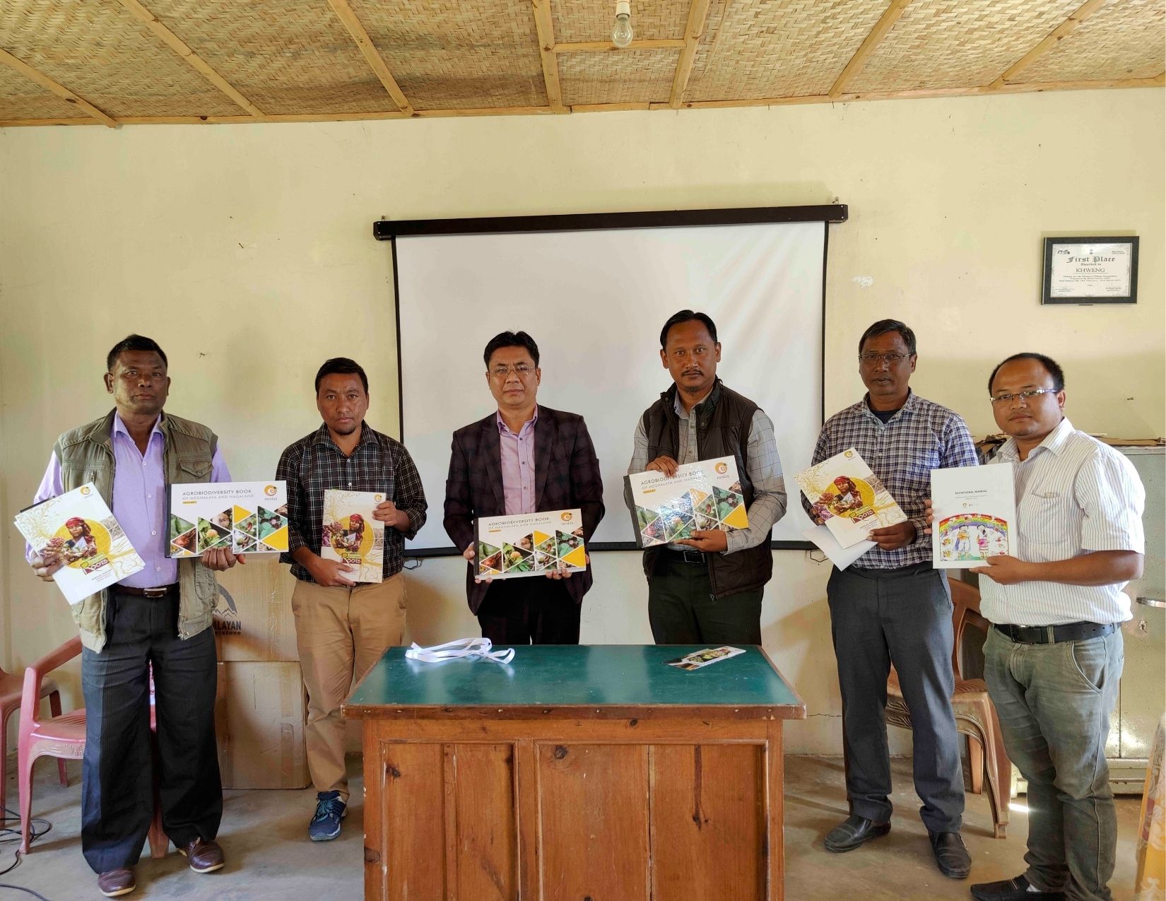 Read more about the article Agrobiodiversity Book of Meghalaya and Nagaland launched by MLA George Lyngdoh at dissemination workshop
