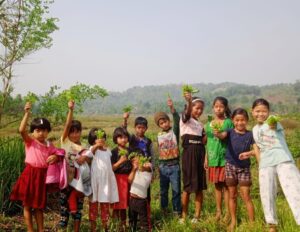 Read more about the article Agrobiodiversity Walk – A tool for preserving traditional food systems among children