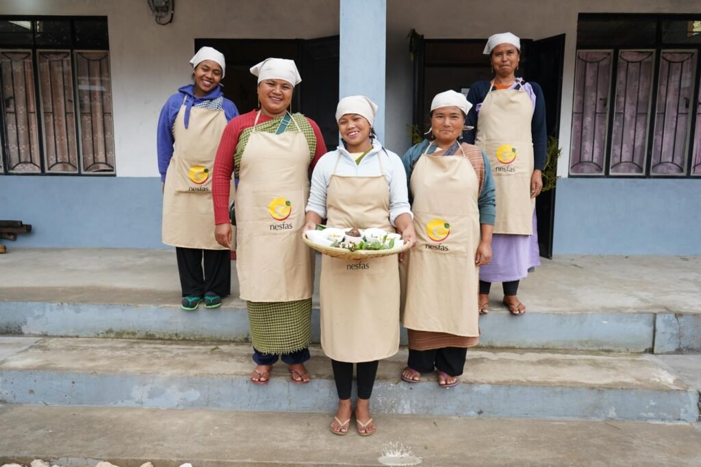 Nongwah Mei Ramew Cafe Chefs